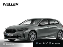 Grau Gebraucht 2022 BMW 120 M Sport Kleinwagen | 26.590 € (Fairer Preis)