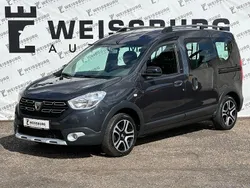 Grau Gebraucht 2018 Dacia Dokker Celebration Van | 11.980 € (Guter Preis)