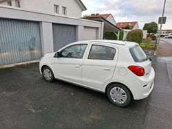 Weiß Gebraucht 2019 Mitsubishi Space Star Basis Kleinwagen | 5.200 € (Fairer Preis)