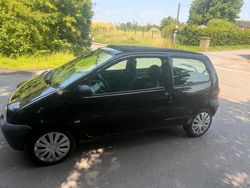Schwarz Gebraucht 2004 Renault Twingo Kleinwagen | 1.000 € (Fairer Preis)
