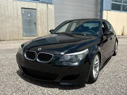 Schwarz Gebraucht 2005 BMW M5 Sport Line Limousine | 30.900 €