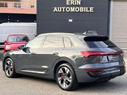Grau Gebraucht 2024 Audi Q8 e-tron S-Line SUV | 48.999 € (Superpreis)
