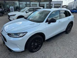 Weiß Gebraucht 2025 Honda ZR-V Advance SUV | 39.990 € (Fairer Preis)