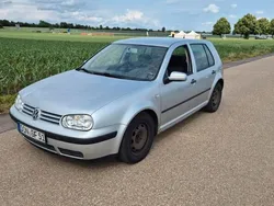 Silber Gebraucht 2001 VW Golf IV Edition Limousine | 749 € (Superpreis)