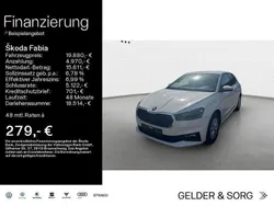 Weiß Gebraucht 2023 Skoda Fabia Style Kleinwagen | 19.880 € (Guter Preis)