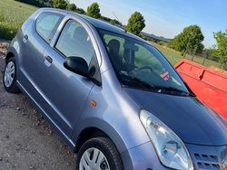 Violet Gebraucht 2010 Nissan Pixo Kleinwagen | 2.599 € (Guter Preis)