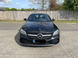 Schwarz Gebraucht 2019 Mercedes C220 AMG line Kombi | 18.500 € (Fairer Preis)