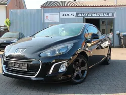 Perla nera mit schutzlack Gebraucht 2012 Peugeot 308 CC Roland Garros Cabrio | 7.990 € (Guter Preis)