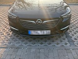 Schwarz Gebraucht 2018 Opel Insignia Limousine | 17.000 € (Teuer)