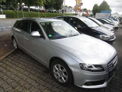 Grau Gebraucht 2009 Audi A4 Ambiente Kombi | 4.000 € (Superpreis)
