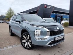 Grau Neu 2025 Mitsubishi Outlander P-HEV Edition SUV | 53.900 € (Etwas zu teuer)