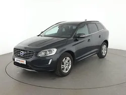 Grau Gebraucht 2017 Volvo XC60 Momentum SUV | 21.000 € (Fairer Preis)