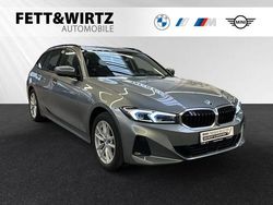 Skyscraper grau metallic Gebraucht 2024 BMW 318 Sport Line Kombi | 33.800 € (Fairer Preis)