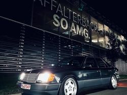 Schwarz Gebraucht 1993 Mercedes E400 Sportline Limousine | 27.999 €