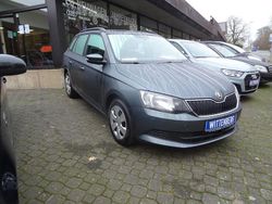 Grau Gebraucht 2016 Skoda Fabia Ambition Kombi | 10.890 € (Fairer Preis)