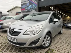 Silber Gebraucht 2011 Opel Meriva Edition Van / Kleinbus | 4.900 € (Fairer Preis)