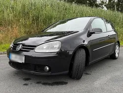 Schwarz Gebraucht 2006 VW Golf V Kleinwagen | 1.800 € (Guter Preis)