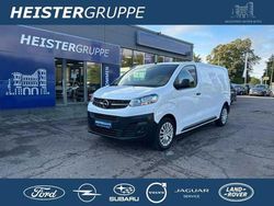 Weiß (arktis weiß (uni)) Gebraucht 2022 Opel Vivaro Edition Van / Kleinbus | 21.890 € (Fairer Preis)