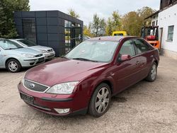 Rot Gebraucht 2004 Ford Mondeo Ghia Limousine | 250 € (Superpreis)