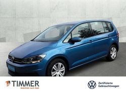 Blau Gebraucht 2017 VW Touran Trendline Van / Kleinbus | 14.490 € (Guter Preis)
