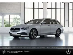 Hightechsilber Gebraucht 2022 Mercedes E220 Avantgarde Kombi | 36.911 € (Guter Preis)