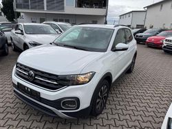 Weiß Gebraucht 2022 VW T-Cross Active SUV | 16.990 € (Guter Preis)