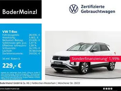 Pure white/schwarz Gebraucht 2024 VW T-Roc Move SUV | 28.430 € (Guter Preis)