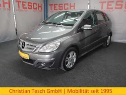 Grau Gebraucht 2011 Mercedes B180 Van / Kleinbus | 5.750 € (Fairer Preis)