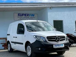 Weiß Gebraucht 2015 Mercedes Citan 109 Van / Kleinbus | 14.990 €