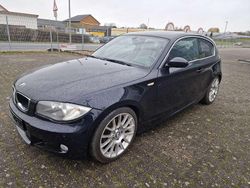 Carbonschwarz Gebraucht 2007 BMW 118 Sport Line Kleinwagen | 6.300 € (Etwas zu teuer)