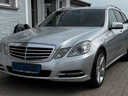 Silber Gebraucht 2011 Mercedes E350 Elegance Kombi | 9.700 € (Fairer Preis)