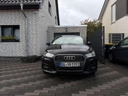 Schwarz Gebraucht 2015 Audi A1 Sportback Kleinwagen | 11.500 € (Fairer Preis)
