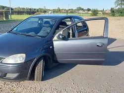Violet Gebraucht 2006 Opel Corsa Kleinwagen | 1.750 € (Fairer Preis)