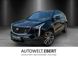Schwarzmetallic Gebraucht 2022 Cadillac XT4 SUV | 35.990 € (Guter Preis)
