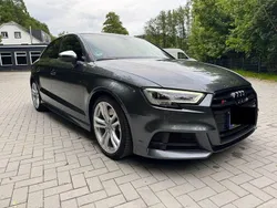 Grau Gebraucht 2019 Audi S3 Sport Limousine | 30.333 € (Guter Preis)