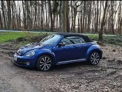 Blau Gebraucht 2013 VW Beetle Sport Cabrio | 16.300 € (Teuer)