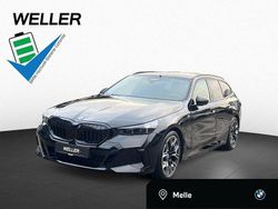 Black sapphire (schwarz) Gebraucht 2024 BMW 530e Comfort Edition Kombi | 65.450 €