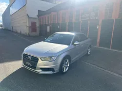 Silber Gebraucht 2014 Audi A3 Ambiente Limousine | 10.999 € (Fairer Preis)