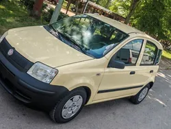 Gelb Gebraucht 2009 Fiat Panda Style Kleinwagen | 1.790 € (Fairer Preis)