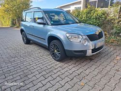 Blau Gebraucht 2009 Skoda Yeti SUV | 5.800 € (Guter Preis)