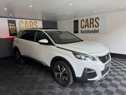Weiß Gebraucht 2017 Peugeot 5008 Premium Van / Kleinbus | 15.900 € (Teuer)