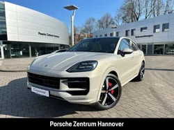 Cashmerebeigemetallic Gebraucht 2025 Porsche Cayenne S SUV | 146.500 €