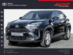 Schwarz Gebraucht 2022 Toyota Yaris Cross SUV | 23.955 € (Fairer Preis)