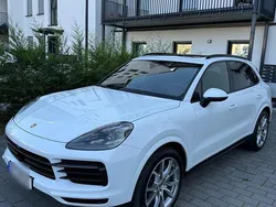 Weiß Gebraucht 2020 Porsche Cayenne S SUV | 78.000 € (Etwas zu teuer)