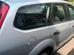 Silber Gebraucht 2006 Ford Focus Kombi | 2.300 € (Guter Preis)
