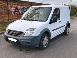 Weiß Gebraucht 2010 Ford Tourneo Connect Van | 3.500 €