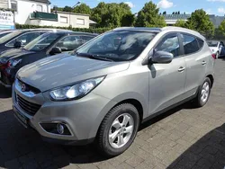 Silber Gebraucht 2010 Hyundai ix35 Style SUV | 9.490 € (Fairer Preis)