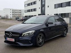 Cavansitblau metalliclack Gebraucht 2017 Mercedes CLA220 AMG line Limousine | 14.490 € (Superpreis)