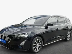 Schwarz Gebraucht 2020 Ford Focus Titanium Kombi | 15.980 € (Fairer Preis)