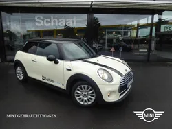 Weiß Gebraucht 2015 Mini Cooper Chili Kleinwagen | 11.990 € (Fairer Preis)